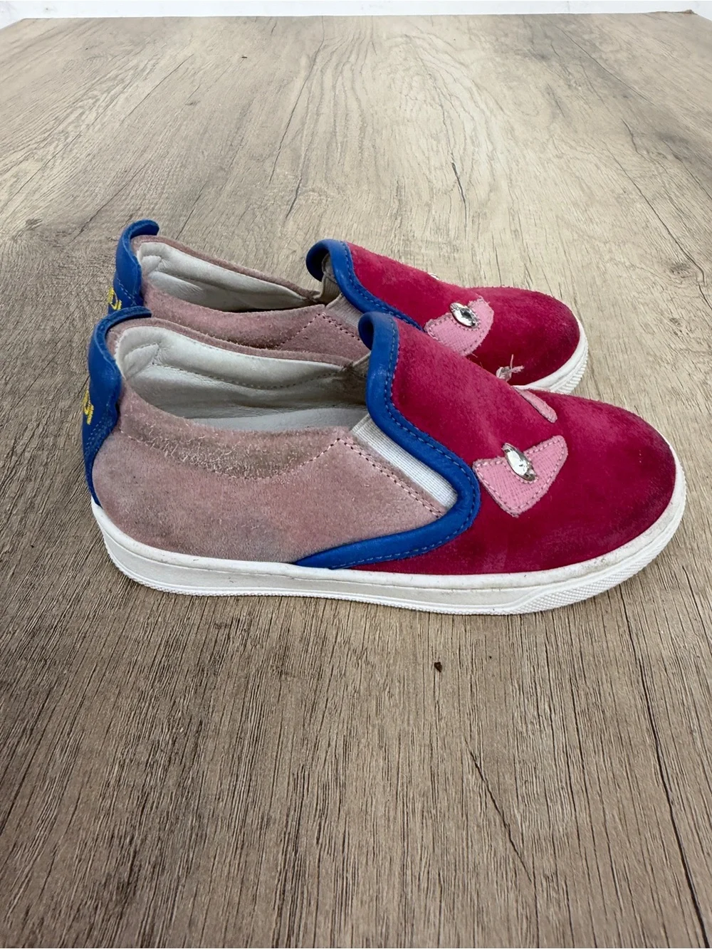 Fendi Kids Magenta & Light Pink Suede Slip-On Sneakers with Blue Trim